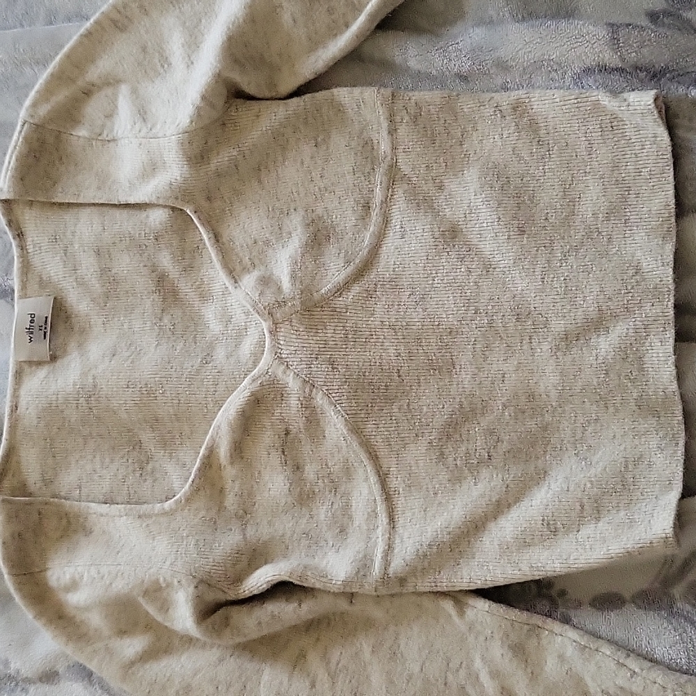 COPY - Aritzia Wilfred Crop Top Sweater